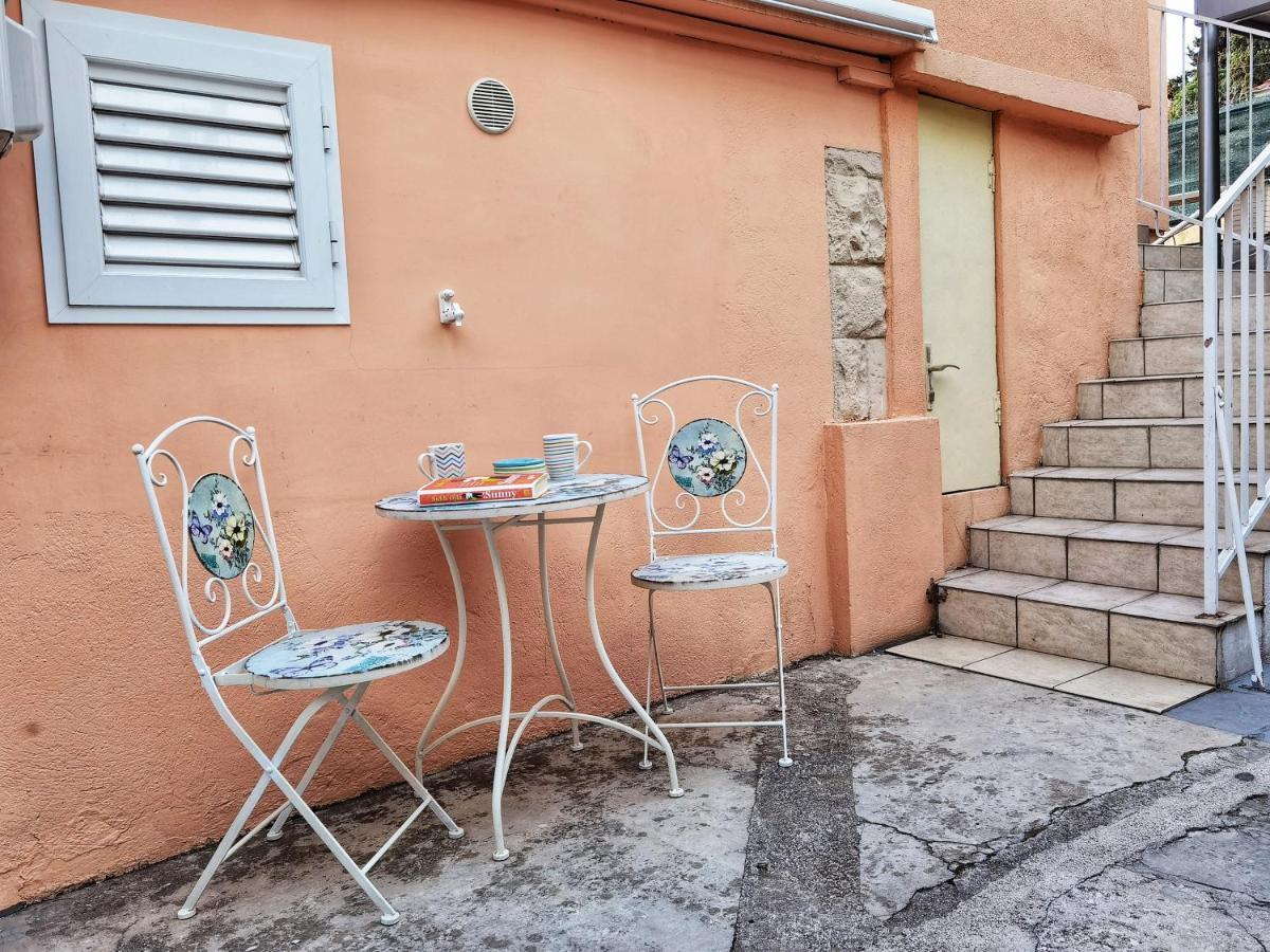 Missia - Cosy In Perfect Location Split Exterior foto